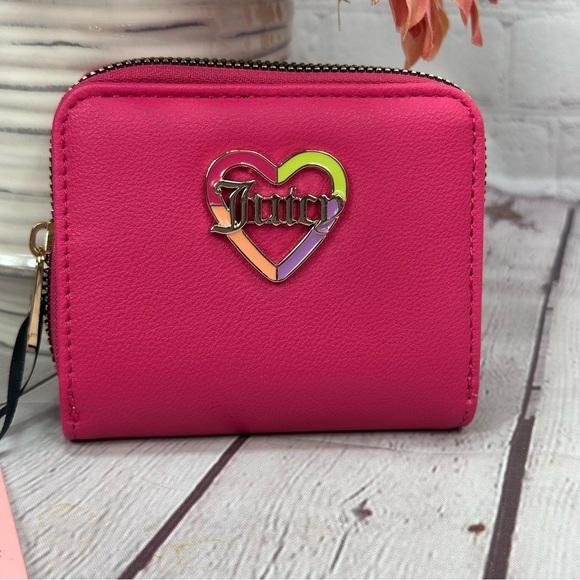 NWT Juicy Couture Pink flash love mode Heart Embellished small zip around Wallet - Picture 2 of 8